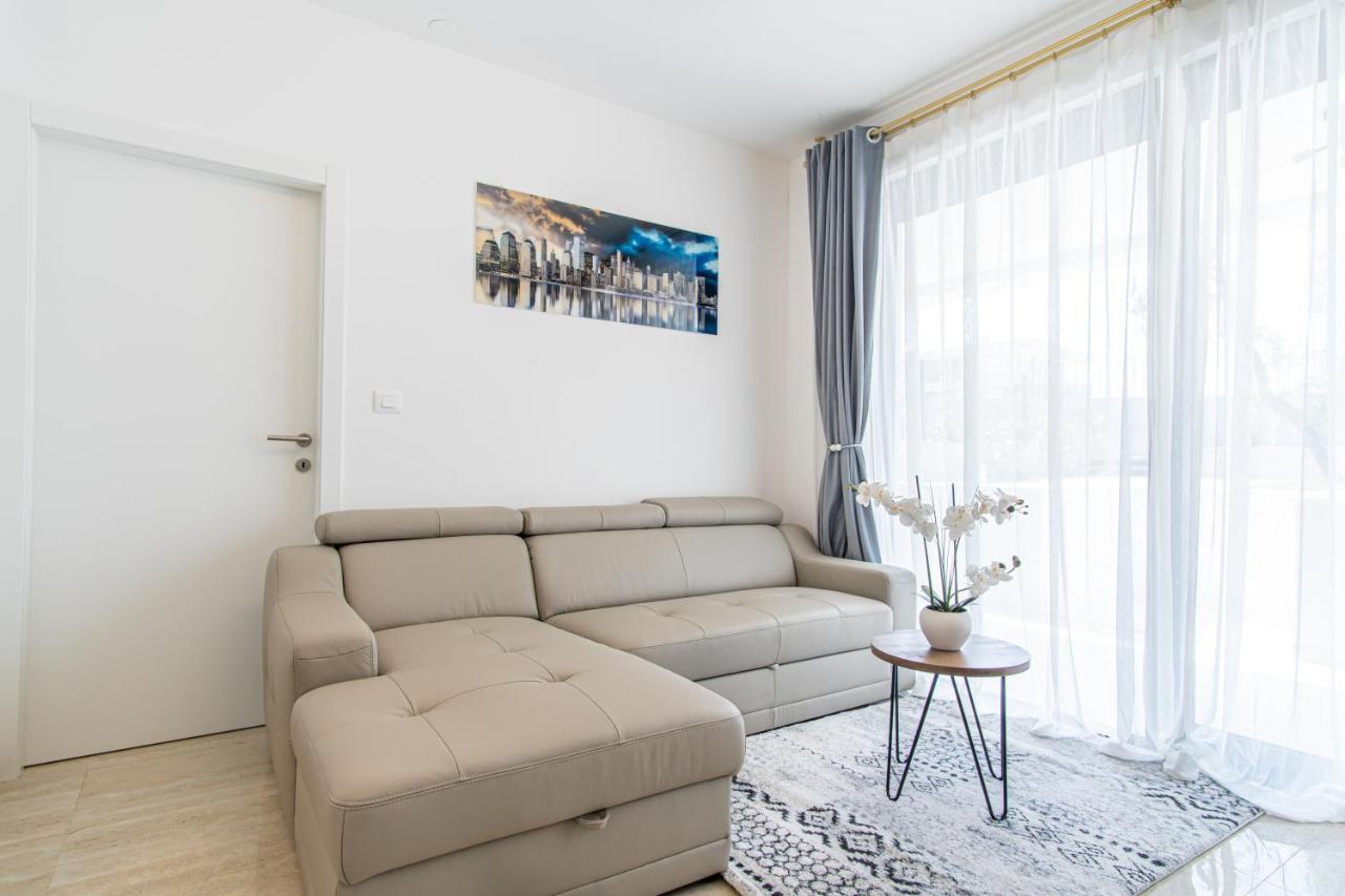 Ledeno More Luxury Apartments Split Buitenkant foto