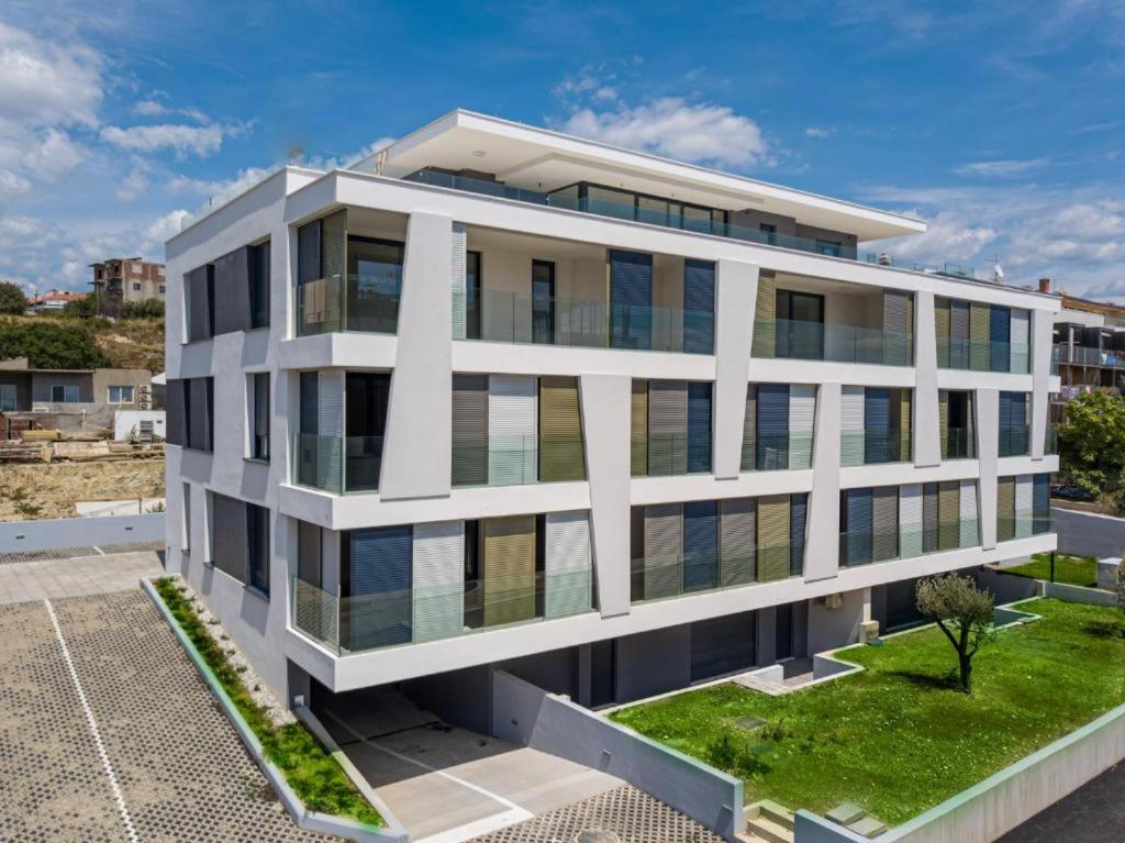 Ledeno More Luxury Apartments Split Buitenkant foto